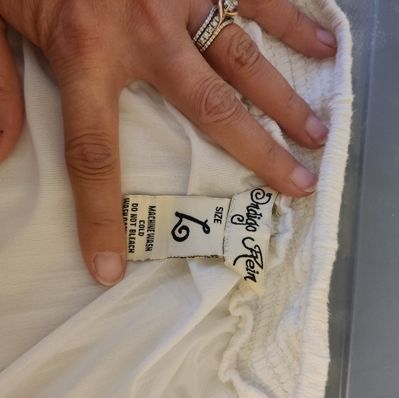 Dress - Picture 4 of 4